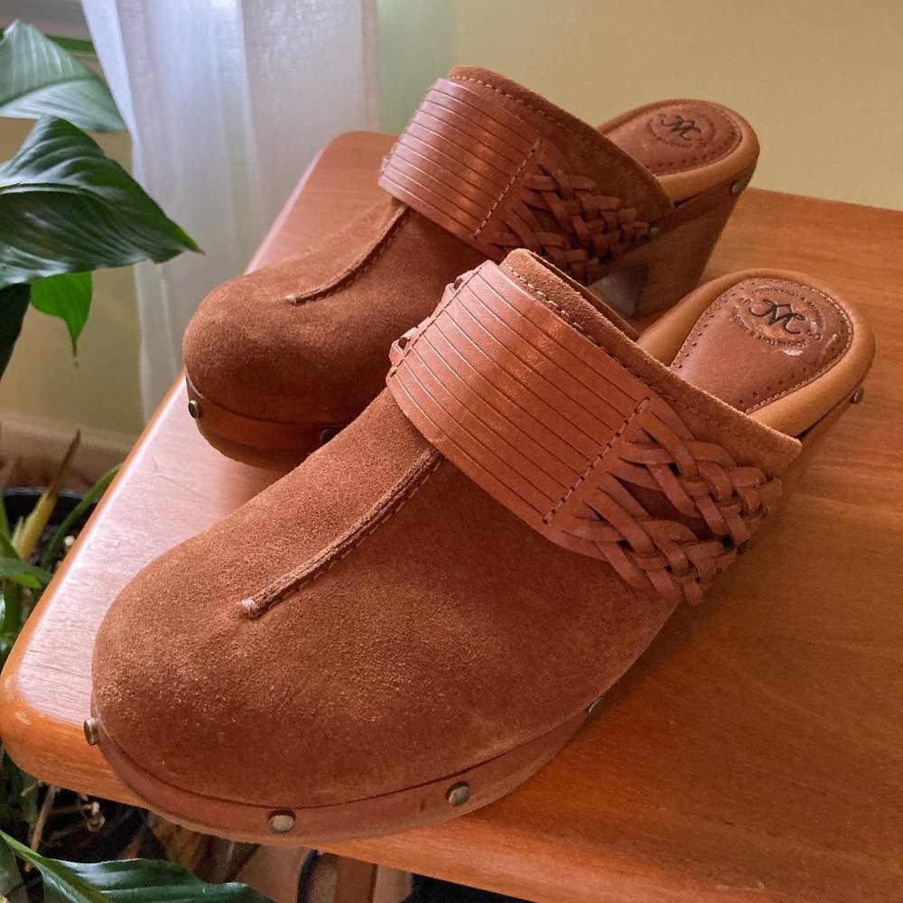JOHNSTON & MURPHY Braided Leather and Suede Heeled Clogs
